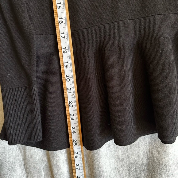 THALÍA SODI WOMENS SWEATER LONG SLEEVE WITH RHINESTONES SZ MEDIUM - Picture 3 of 10